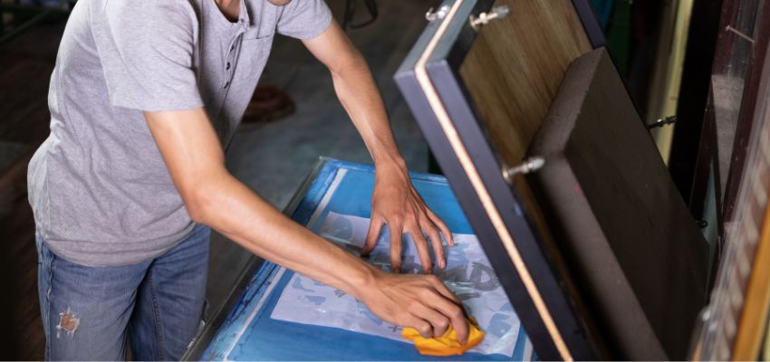 In Áo Đồng Phục Bằng In Kỹ Thuật Số Có Tác Dụng Như Thế Nào?